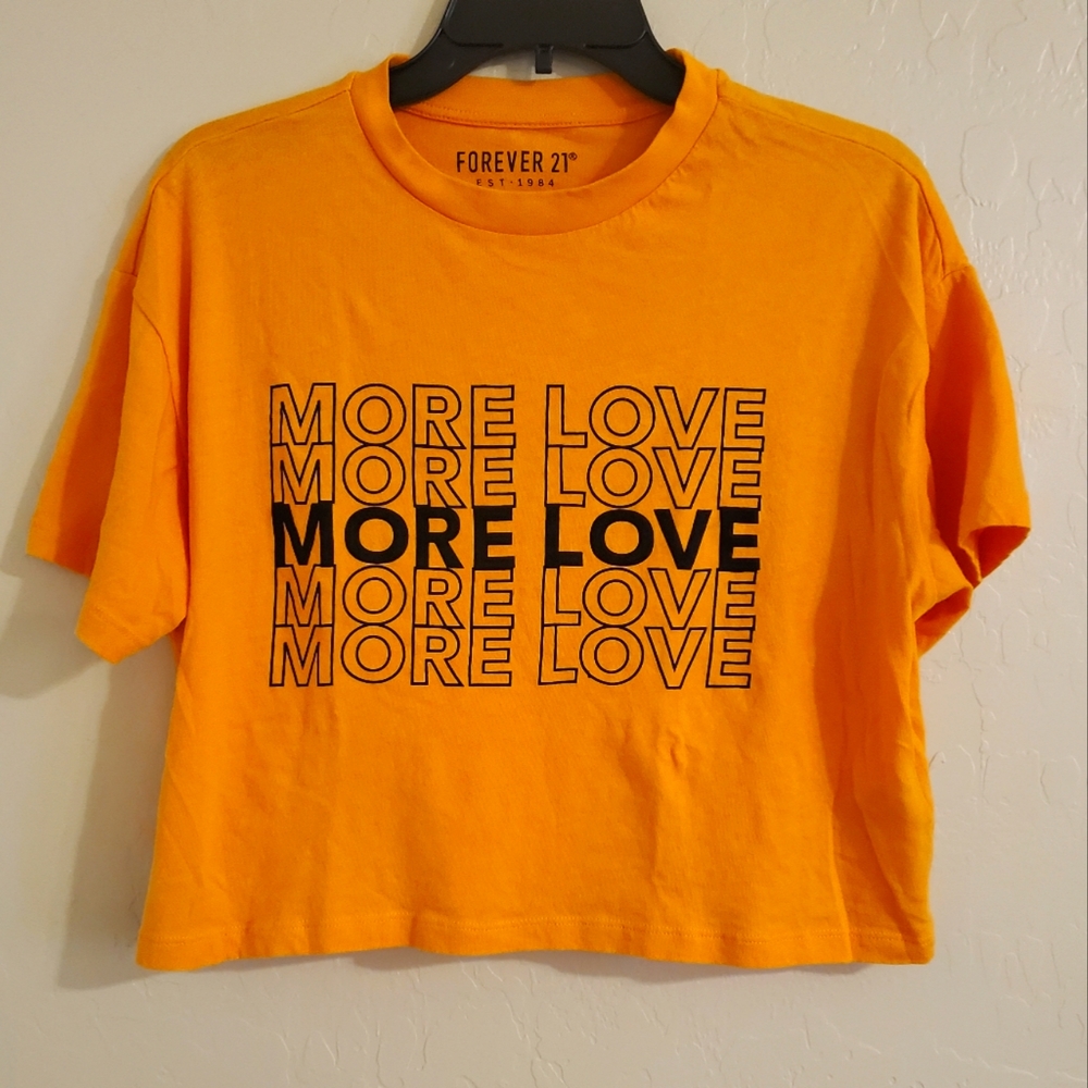 Shirt Crop Top "More Love" Forever 21 Women's Medium